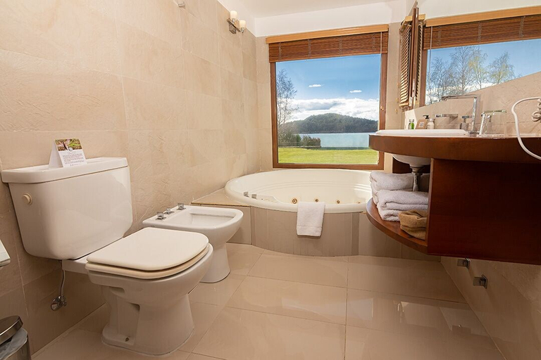 Bathroom 5, Rochester Bariloche, Bariloche