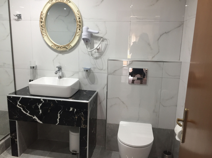 Bathroom 4, Villa Askamnia and Suites, Central Macedonia