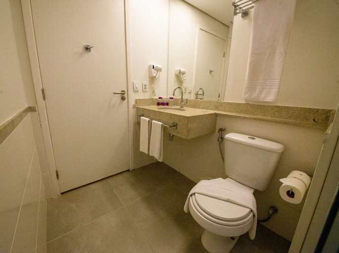 Bathroom 3, Diff Hotel by Easy Hotéis, Rio Branco