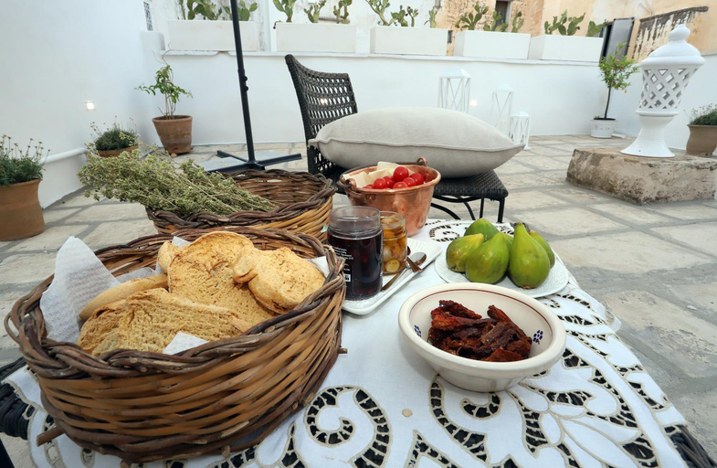 Food & Drinks, Palazzo Sansonetti, Lecce