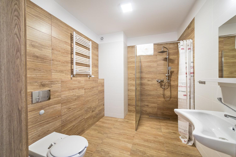 Bathroom 3, WYDMA Resort Medi & SPA - Normobaria, Gryfice