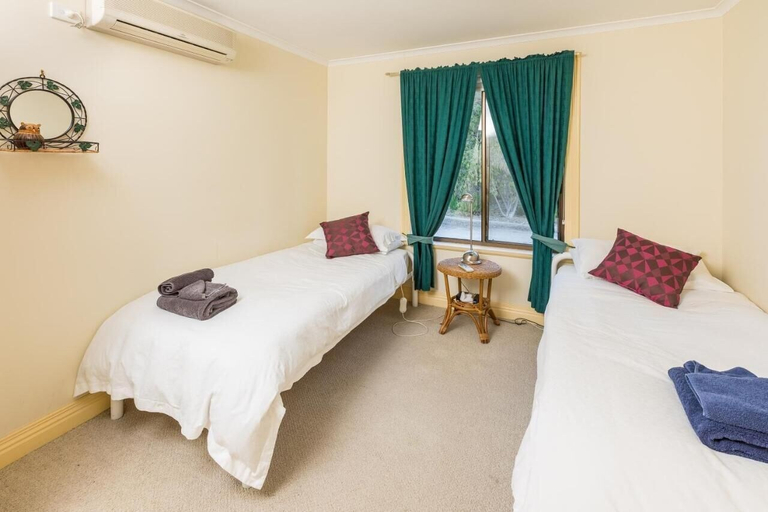 Bedroom 3, Skillogalee Estate, Clare and Gilbert Valleys
