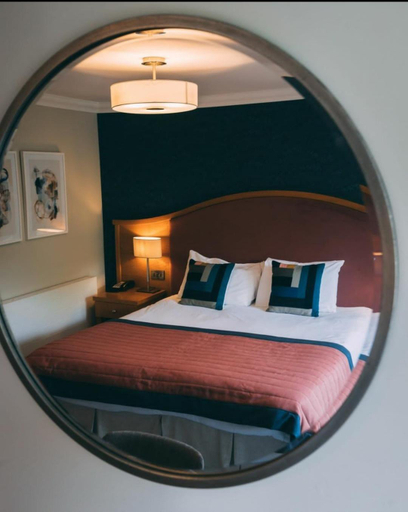 Bedroom, Parkview Hotel