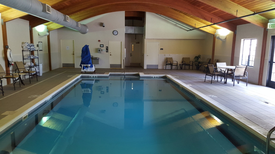 Sport & Beauty 5, Staybridge Suites SPRINGFIELD-SOUTH, Sangamon