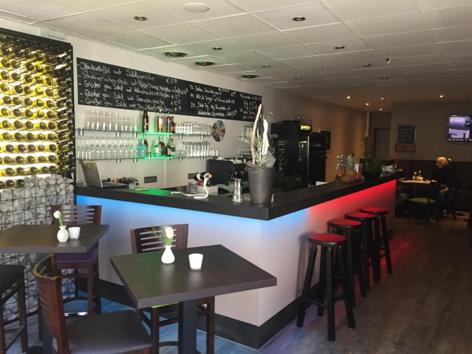 Food & Drinks 3, City Rooms, Kleve