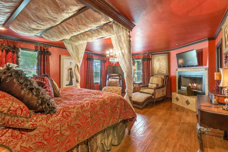 Bedroom 16
