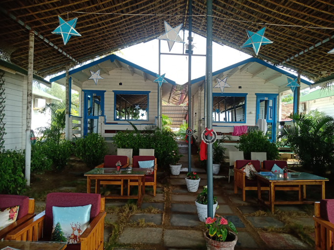 Food & Drinks 5, AGONDA ISLAND VIEW, South Goa