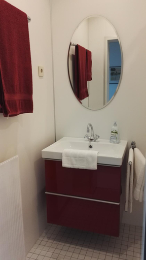 Bathroom 5, Hotel Romerhof, Regionalverband Saarbrücken