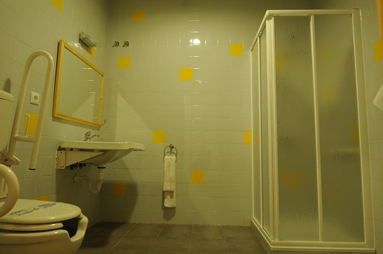 Bathroom, Apartamentos Villa Vacacional, Badajoz