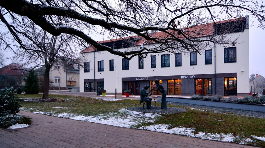 Exterior & Views 2, Ludwig Hotel, Ercs