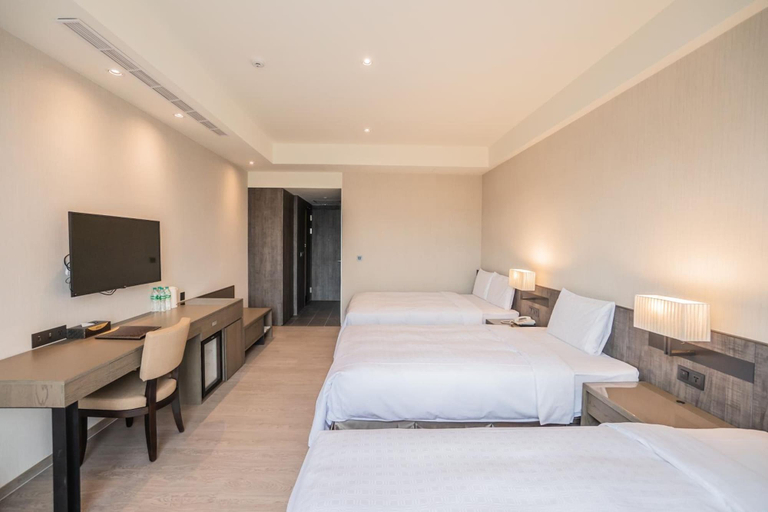 Bedroom 4, Jin Shi Hu Hotel, Kaohsiung