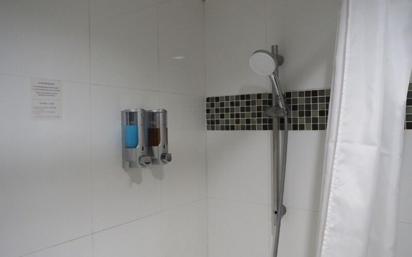 Bathroom 8