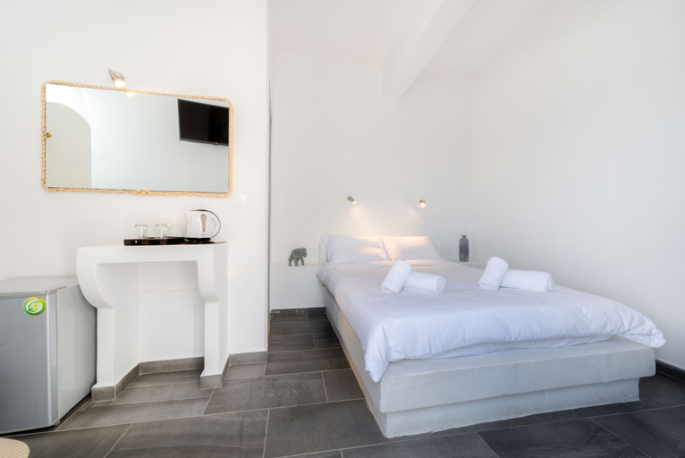 Bedroom 3, Katris Apartments, South Aegean