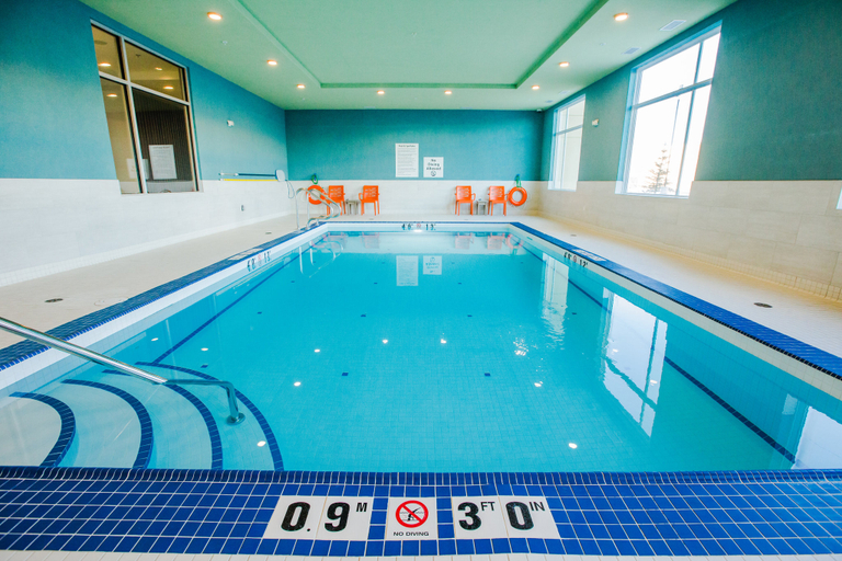Sport & Beauty 5, Candlewood Suites WEST EDMONTON - MALL AREA, Division No. 11