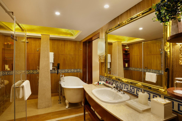 Bathroom 4, The Grand Dragon Hotel, Leh
