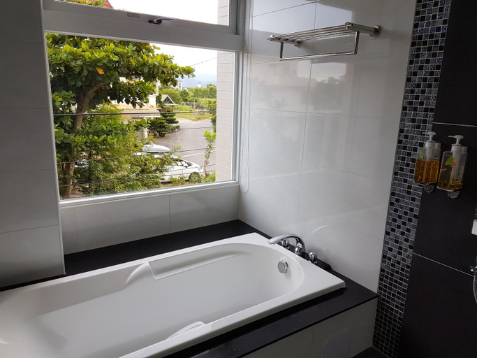 Bathroom 3, Caspia home stay, Yilan