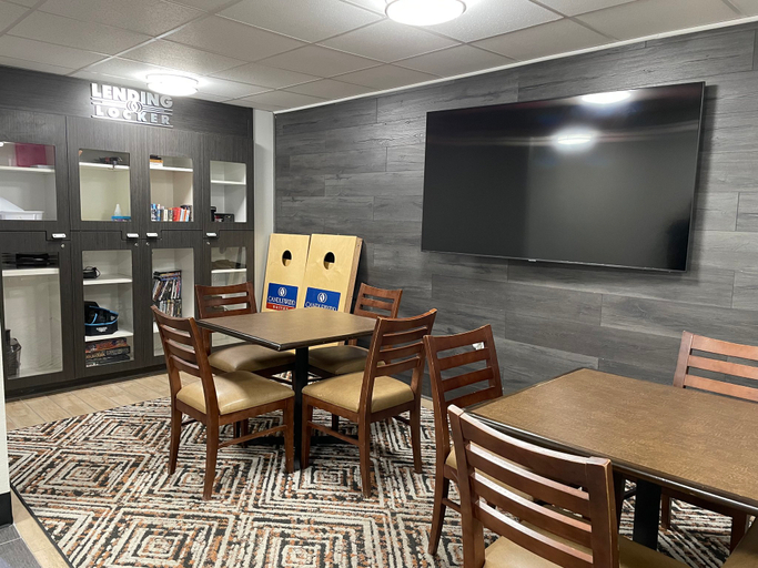 Food & Drinks 3, Candlewood Suites EAST SYRACUSE - CARRIER CIRCLE, Onondaga