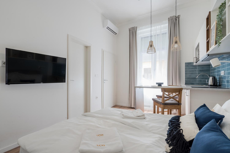 Bedroom 2, A13- Boutique Apartments, Best Location, by BQA, Budapesti
