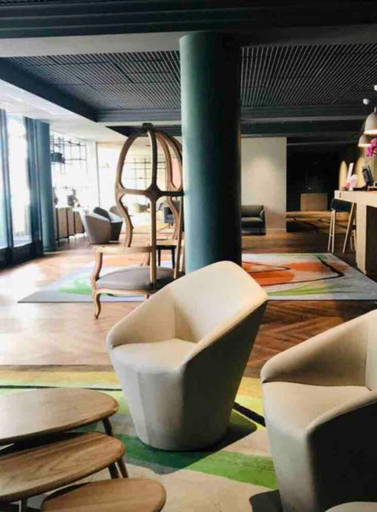 Public Area 1, StayParis, Hauts-de-Seine