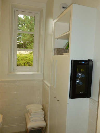 Bathroom 2, La chambre au Chateau, Aisne