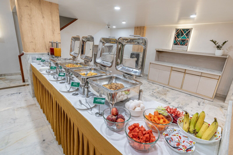 Food & Drinks 4, Hotel Apex Surat, Surat