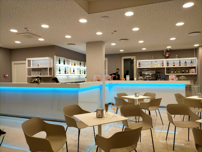 Food & Drinks 5, HOTEL SETTIBI, Teramo