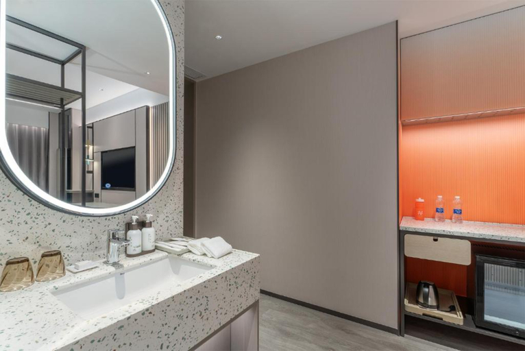 Bathroom 5, EVEN Hotel ZHONGSHAN CITY CENTER, Zhongshan