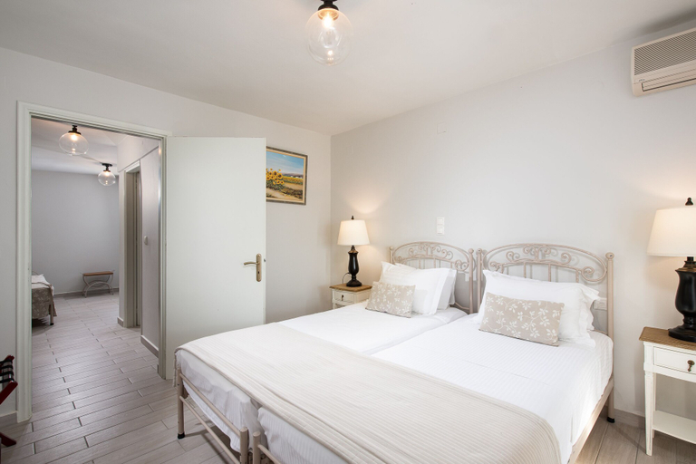 Bedroom 2, Barefoot Contessa, Ionian Islands