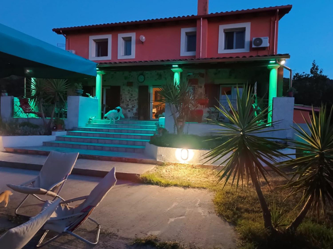 Others 5, Orange Ville, Carbonia-Iglesias
