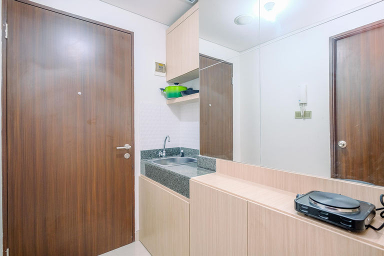 Others 3, Good Deal and Homey Studio at Transpark Cibubur Apartment near Mall By Travelio, Depok
