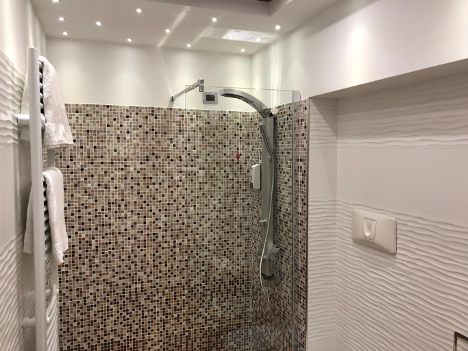 Bathroom 2, B&B Rossini Luxury, Cosenza