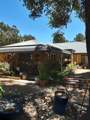 Others 4, Mundaring Bed and Breakfast, Mundaring