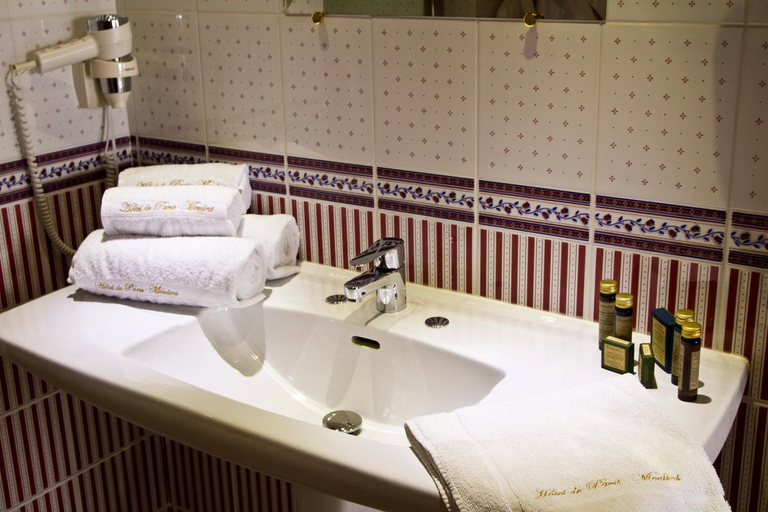 Bathroom 5, Mercure Moulins Centre - Hôtel de Paris, Allier