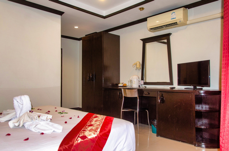 Bedroom 6