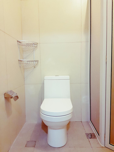 Bathroom 5, Cedar Peak Condominium, Baguio City