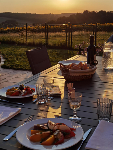 Food & Drinks 5, Les Hauts de Grazac, Chambres et Tables d'hotes, Tarn