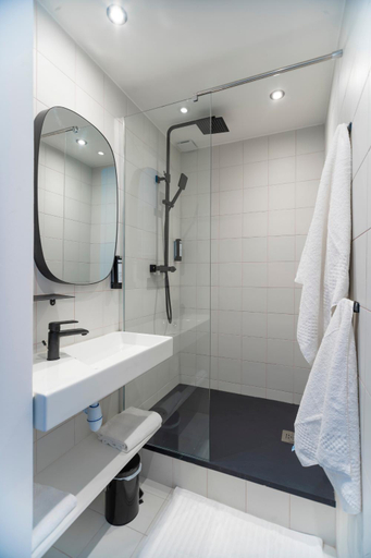 Bathroom 3, Monsieur Miot Concept Hotel - Bastia centre, Haute-Corse