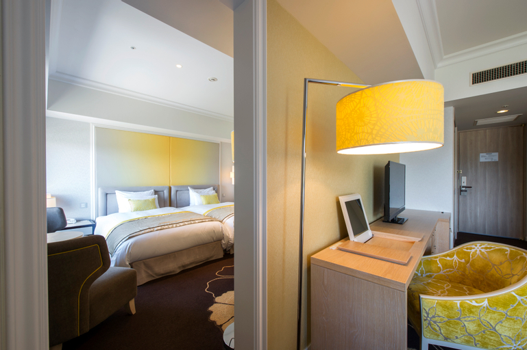 Bedroom 8