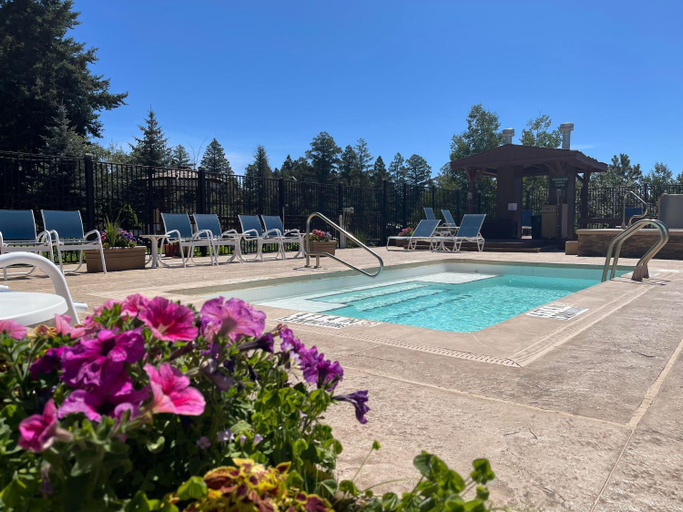 Sport & Beauty 4, The Lodge At Cloudcroft, Otero