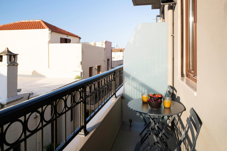 Balcony/terrace 2, Petalo Suites, Crete