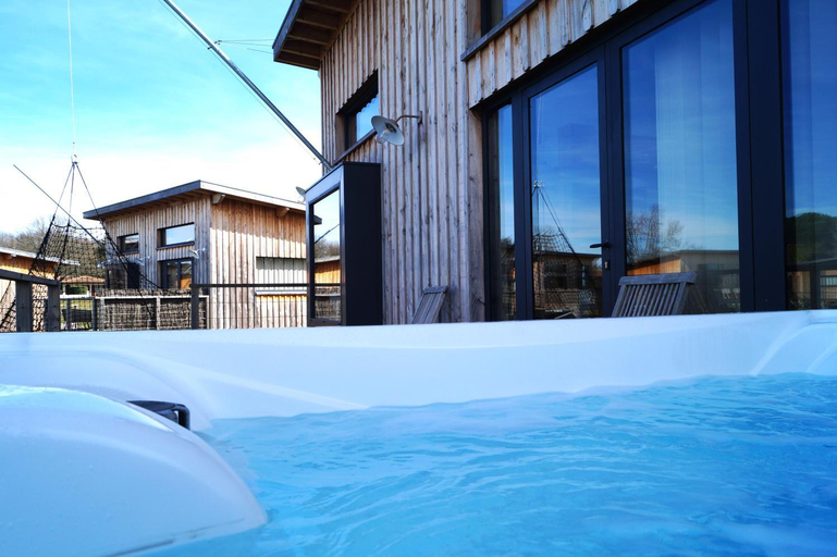 Sport & Beauty 4, Ecolodges du Golf du Sauternais, Gironde