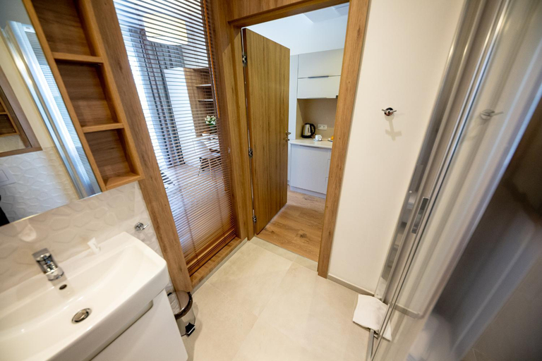 Bathroom 3, Wolska Residence, Warsaw