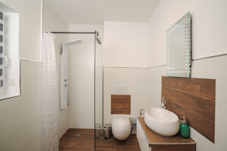 Bathroom 5, Designpension Idyll Nr21 Hotel Garni, Harz
