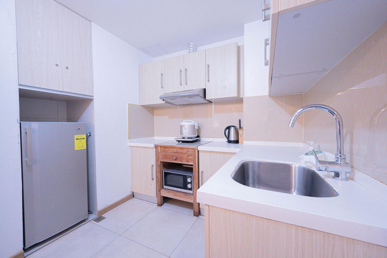 Dining Room 10