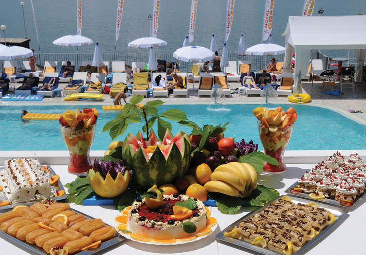Food & Drinks 4, Granit