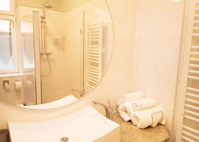 Bathroom 5, Historia Hotel, Neustadt an der Weinstraße
