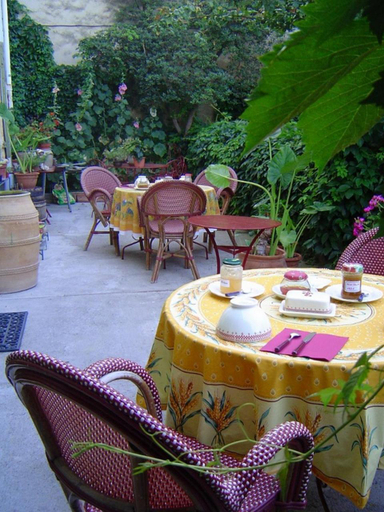 Food & Drinks 4, Les Tournesols, Bouches-du-Rhône
