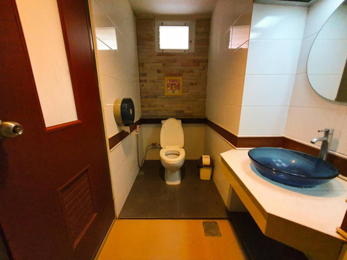 Bathroom 5, Dream Park Resort, Muang Kanchanaburi