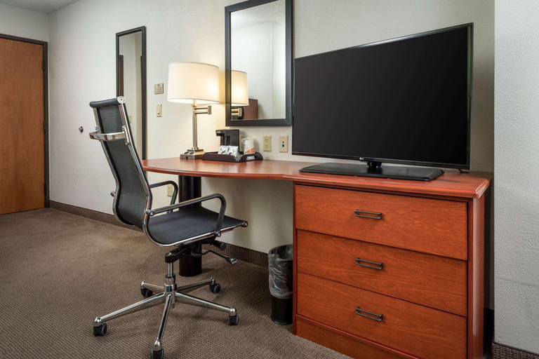 Bedroom 4, Sleep Inn & Suites Cross Lanes - South Charleston, Kanawha