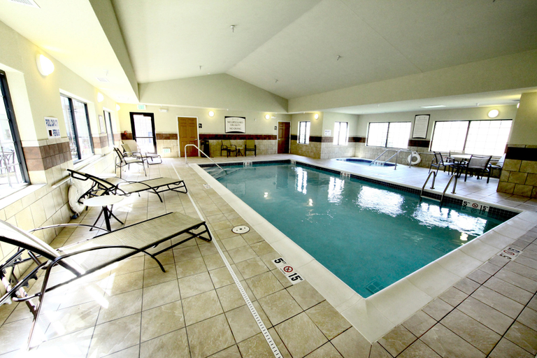 Sport & Beauty 3, Staybridge Suites MINOT, Ward